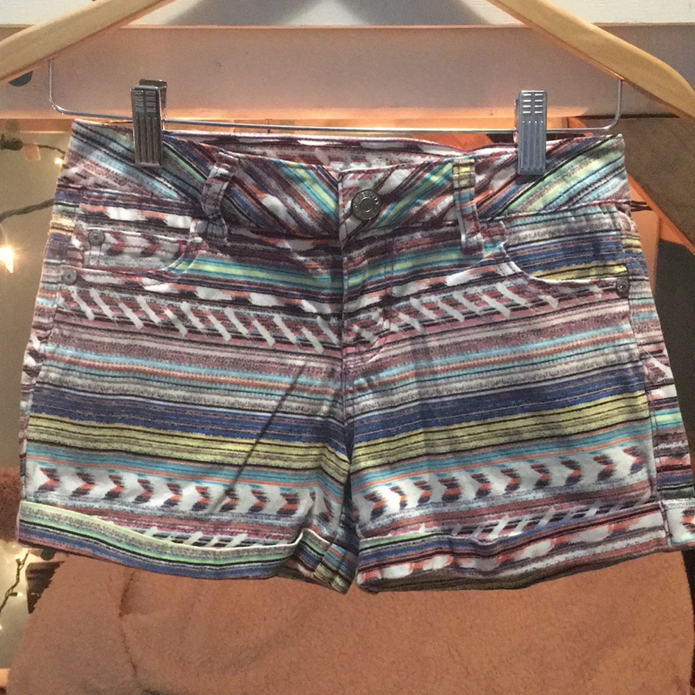 Colorful print shorts